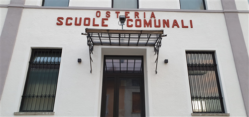 MANIFESTAZIONE DI INTERESSE FINALIZZATA ALL’AFFIDAMENTO DIRETTO (ex. Art. 36 c.2 lett.a) dlgs 50/2016
IN USO DEI LOCALI E DELLE ATTREZZATURE DI PROPRIETÁ COMUNALE DA DESTINARSI AD ATTIVITÁ DI NEGOZIO DI VICINATO E DI BAR/RISTORANTE
OSTERIA SCUOLE COMUNALI